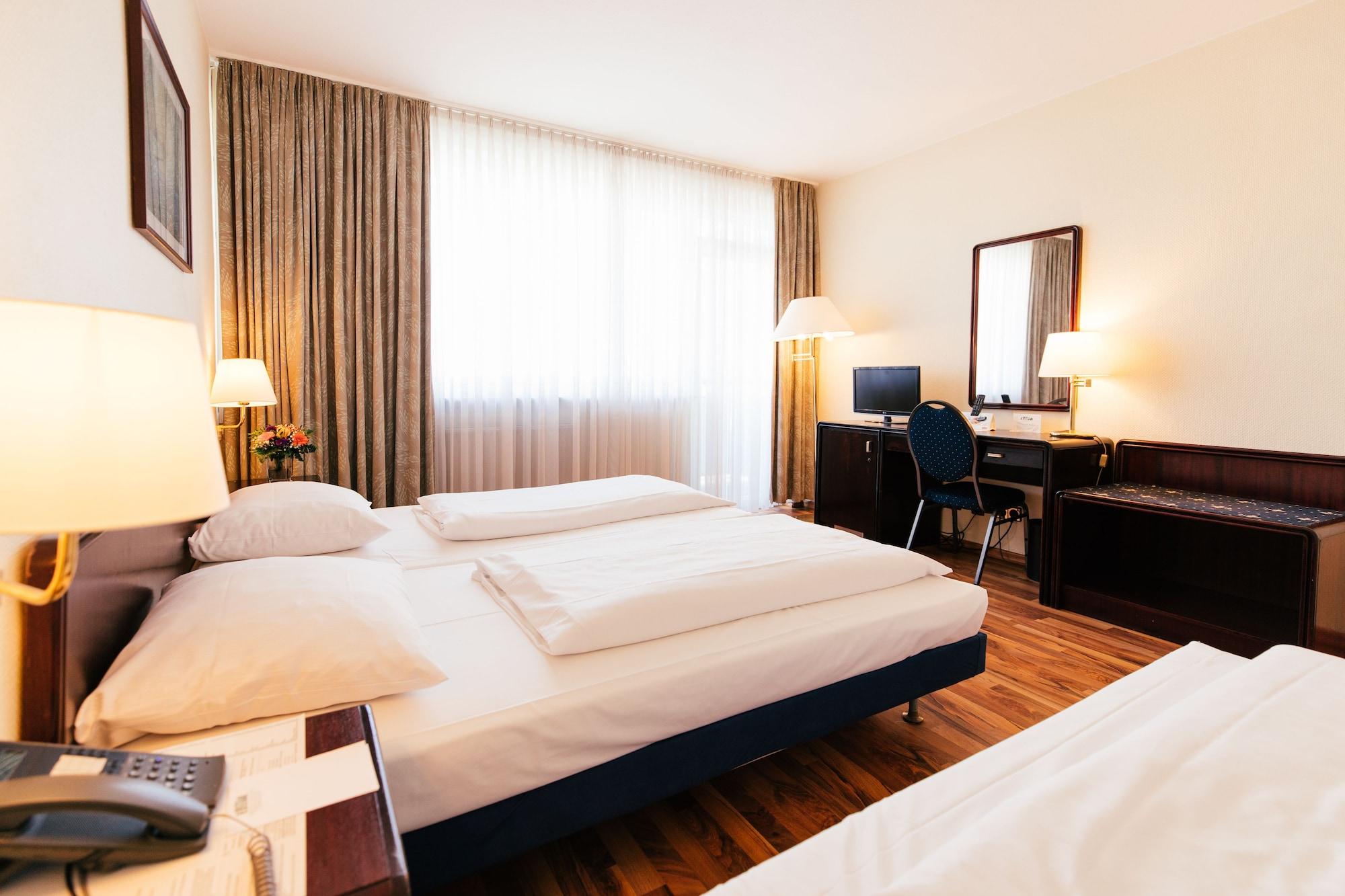 Hotel Excelsior - Central Station Frankfurt am Main Eksteriør billede