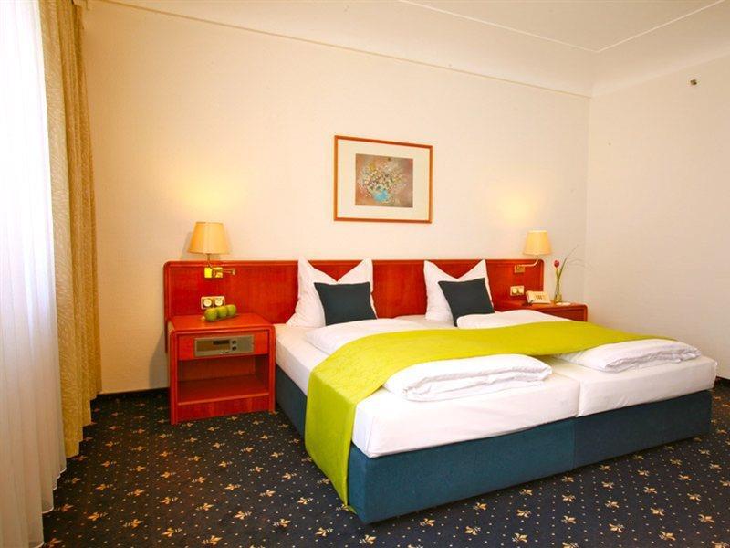 Hotel Excelsior - Central Station Frankfurt am Main Eksteriør billede